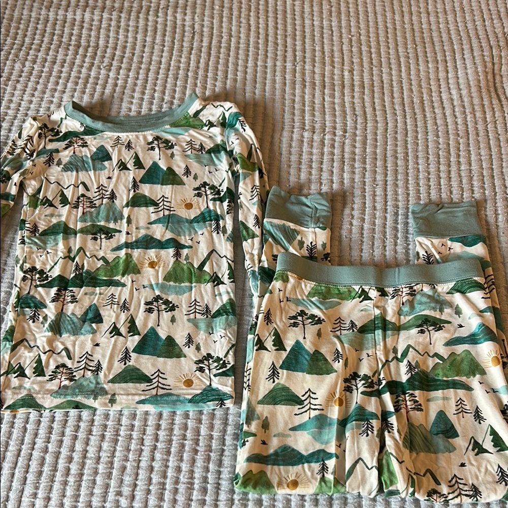 Little Sleepies Green and Cream Pajama Set Cozy and Chic